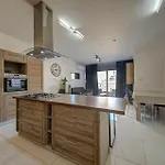 Spacious 3br With Private Terrace & Wifi By 360 Estates Apartamento