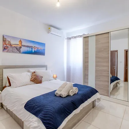 Apartment Spacious 3br With Private Terrace & Wifi By 360 Estates