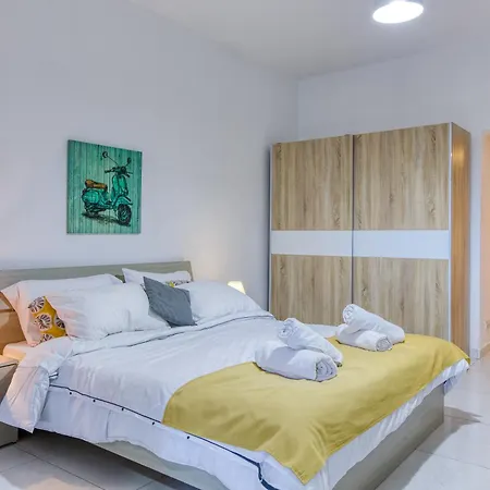 Spacious 3br With Private Terrace & Wifi By 360 Estates Apartment