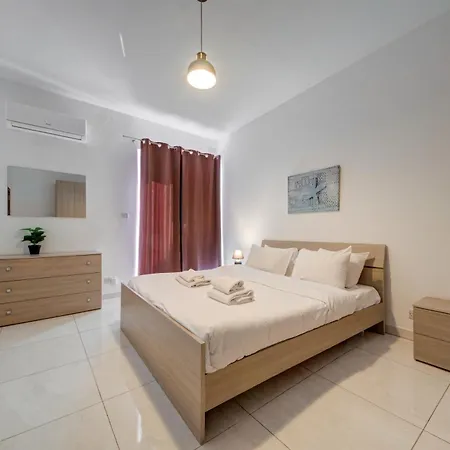 Spacious 3br With Private Terrace & Wifi By 360 Estates Żabbar