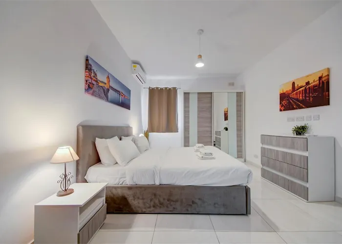 Spacious 3br With Private Terrace & Wifi By 360 Estates Lejlighed Żabbar