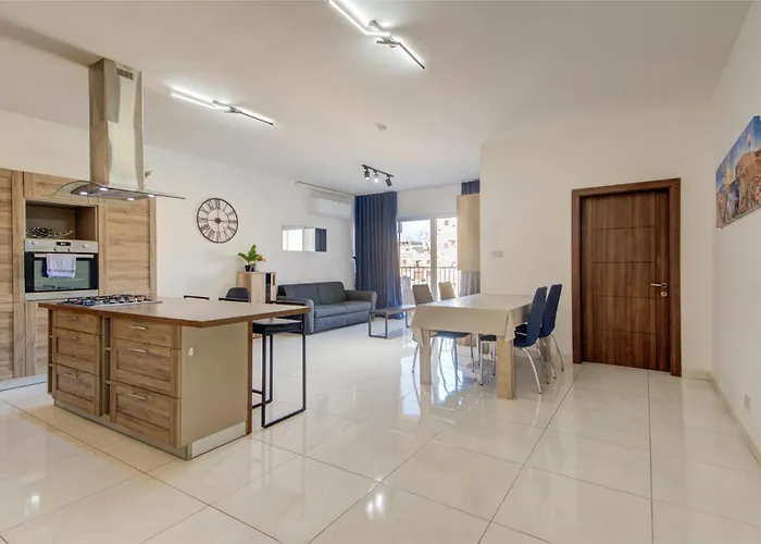 Spacious 3br With Private Terrace & Wifi By 360 Estates Lejlighed *