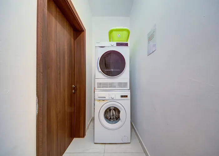 Spacious 3br With Private Terrace & Wifi By 360 Estates *