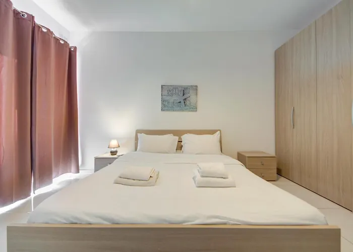 Spacious 3br With Private Terrace & Wifi By 360 Estates 아파트